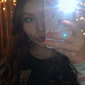 Meet your Posher, Leah